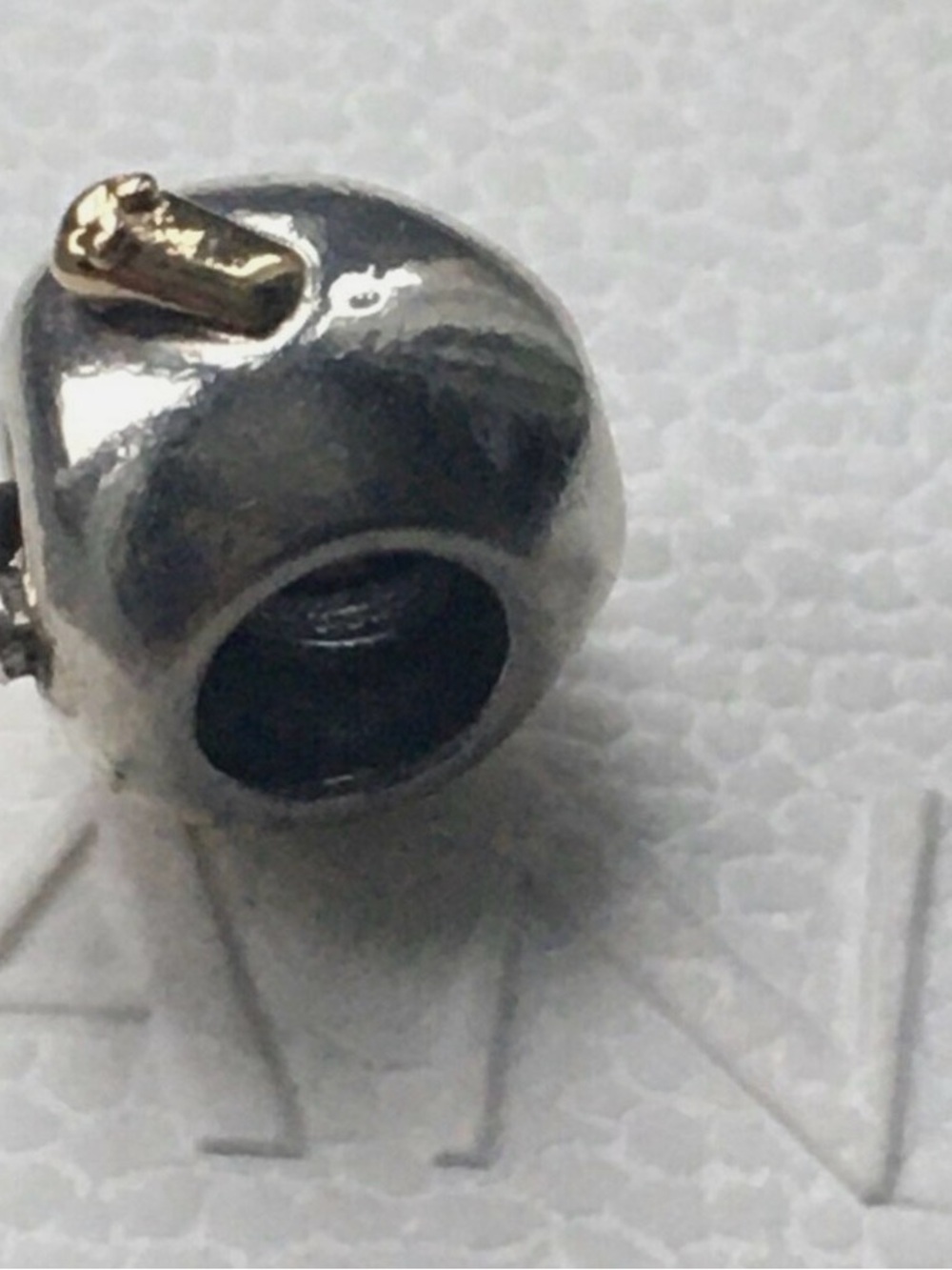 Retires Pandora Apple & gold worm charm in VGUC